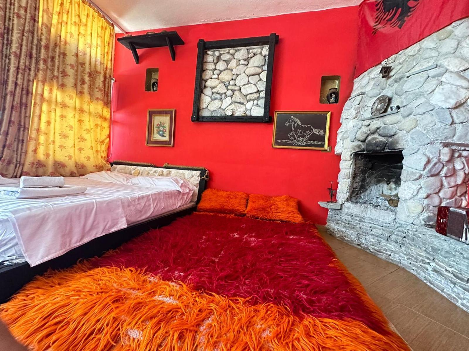 Hotel Vila "Oda E Miqve" Vlorë Eksteriør billede