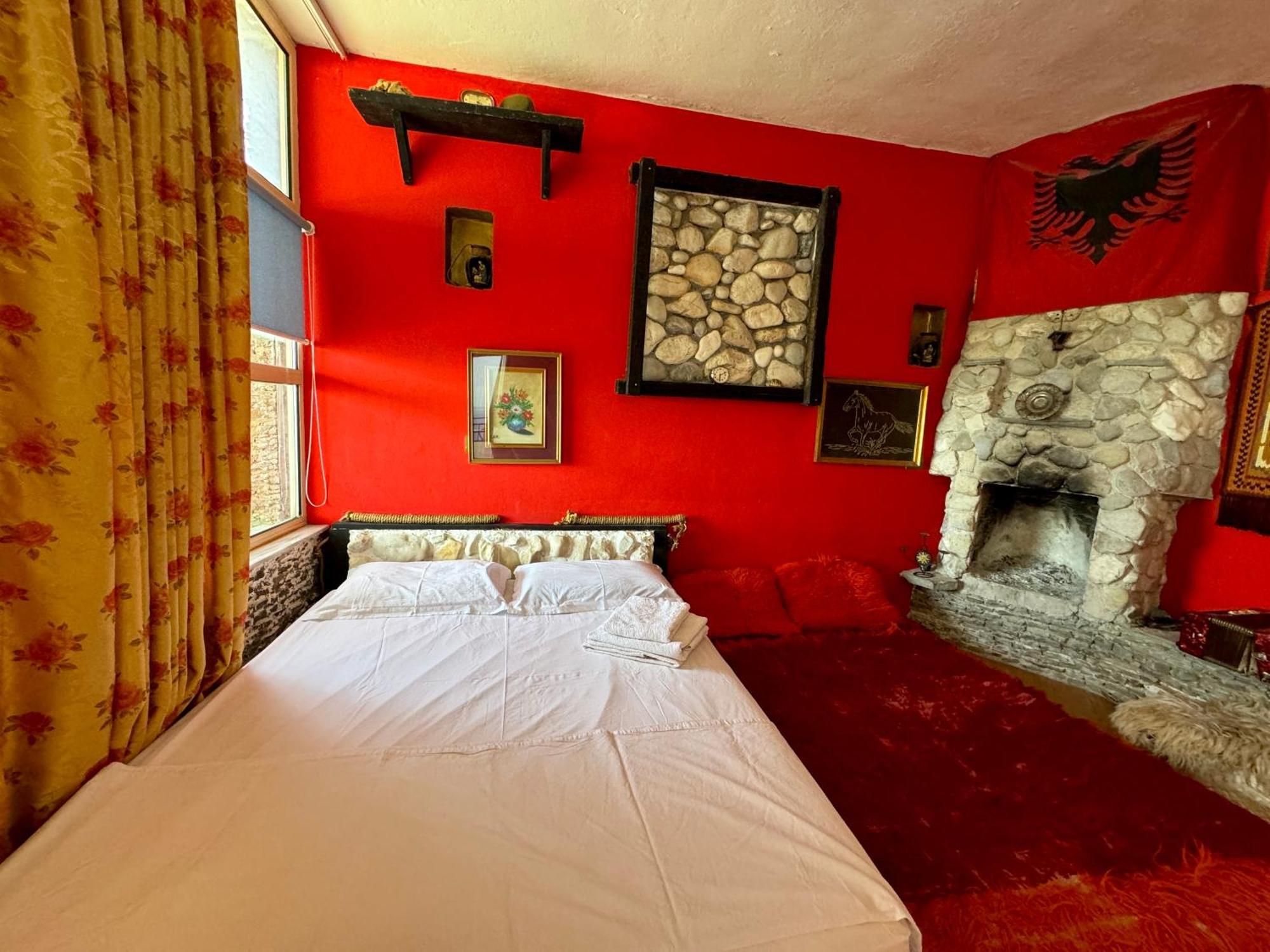 Hotel Vila "Oda E Miqve" Vlorë Eksteriør billede